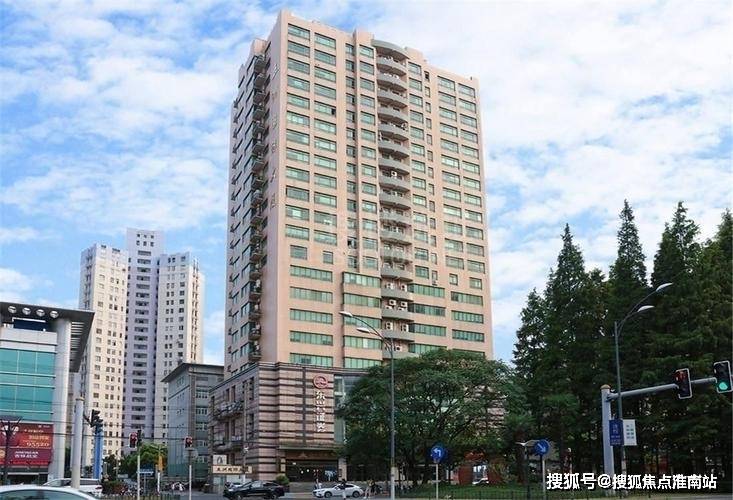 科→首页网站→交房时间→在售详情→户型价格→小区环境→24小时热线k8凯发国际五洲国际大厦售楼处电话→五洲大厦售楼中心电话→楼盘百(图4)